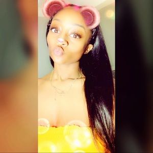 Meet your Posher, Dejah